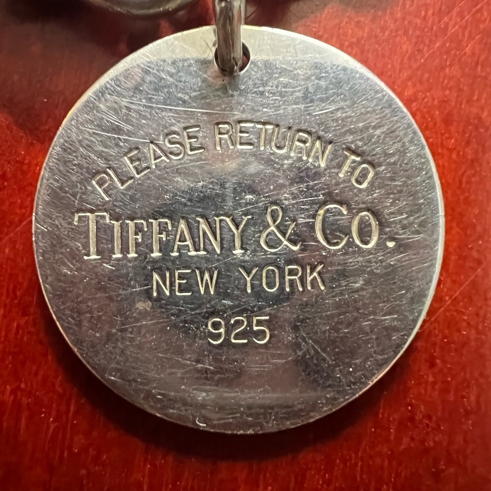 Tiffany &Co. Sterling silver chain linked bracelet. - Picture 3 of 10